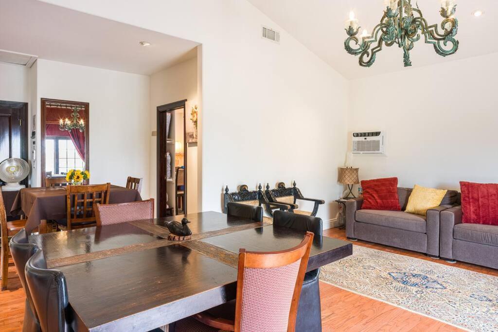 Entire Second Flr - Santa Monica Luxury Roman Villa Los Angeles Eksteriør billede