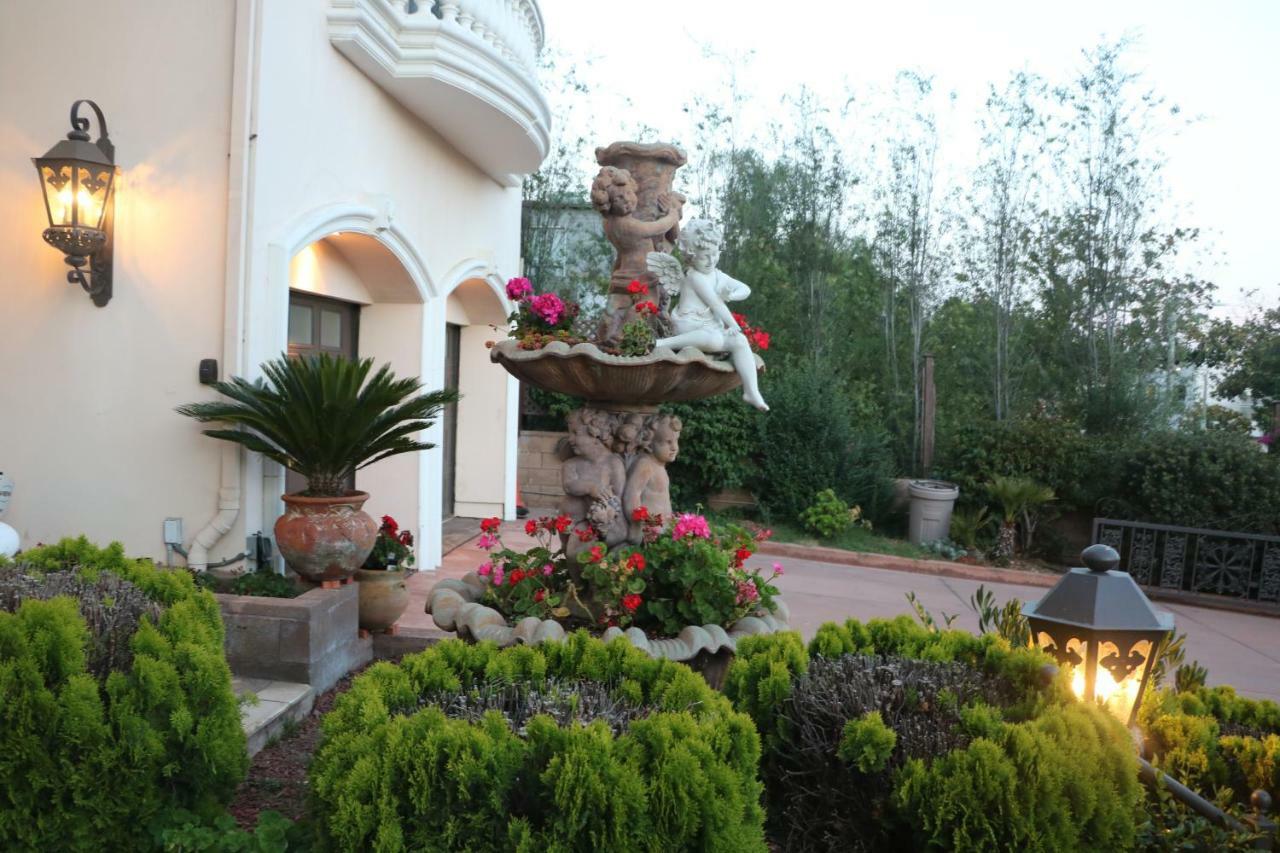 Entire Second Flr - Santa Monica Luxury Roman Villa Los Angeles Eksteriør billede
