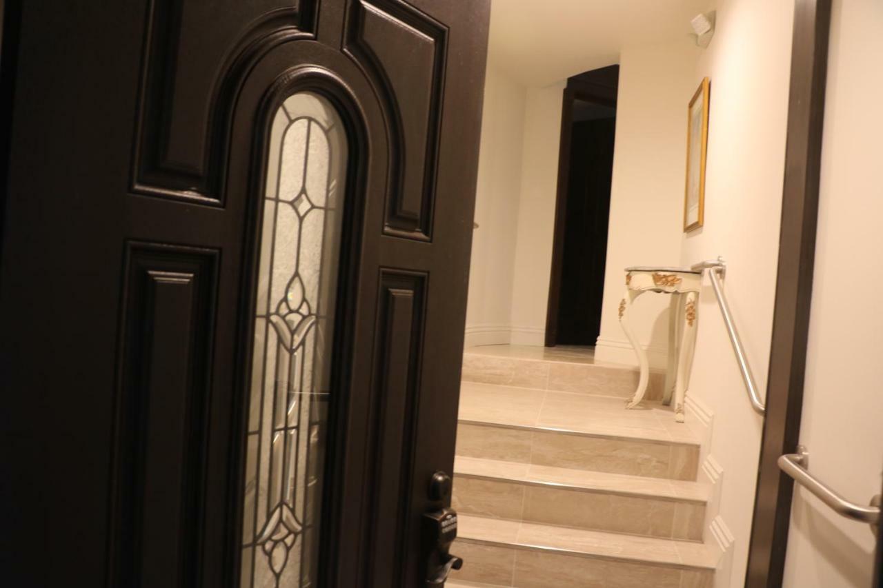Entire Second Flr - Santa Monica Luxury Roman Villa Los Angeles Eksteriør billede